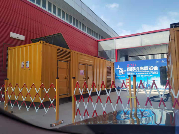 翁牛特出租发电机-柴油发电机和汽油发电机哪个更好一些?