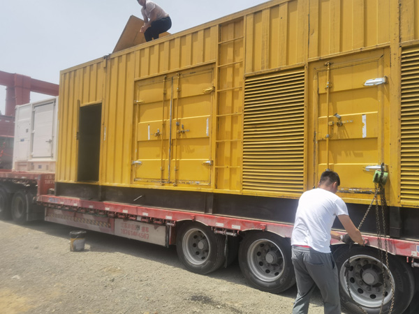 翁牛特发电机出租100KW发电机需要什么规格的电缆线?