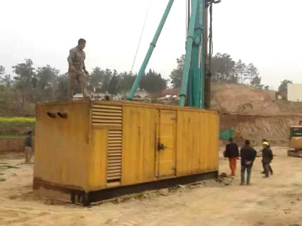 翁牛特如何判断水冷式机油散热器密封件是否需要更换?